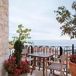 Zoe Hora Otel Dhërmi