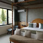 Zoe Hora Otel Dhërmi