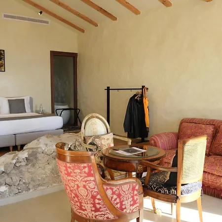 Zoe Hora Resort